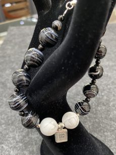 Onyx Sardonyx & Howlite Charm Bracelet